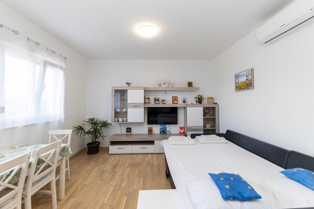 Luna Zadar Ngoại thất bức ảnh