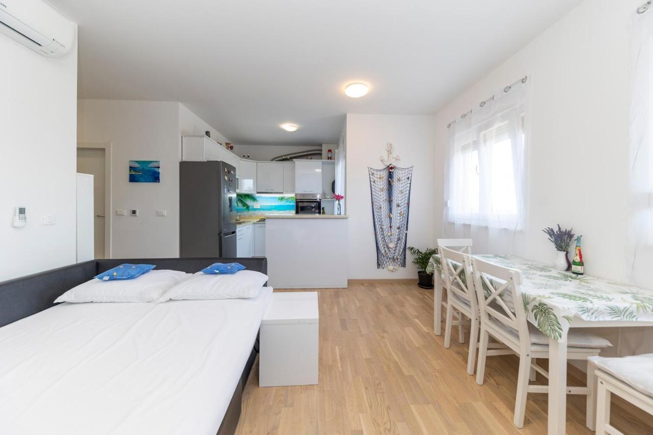 Luna Zadar Ngoại thất bức ảnh